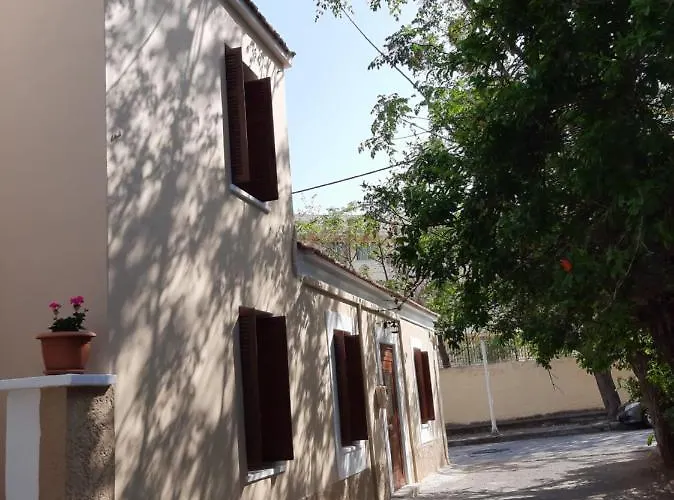 公寓 Dimitra House *